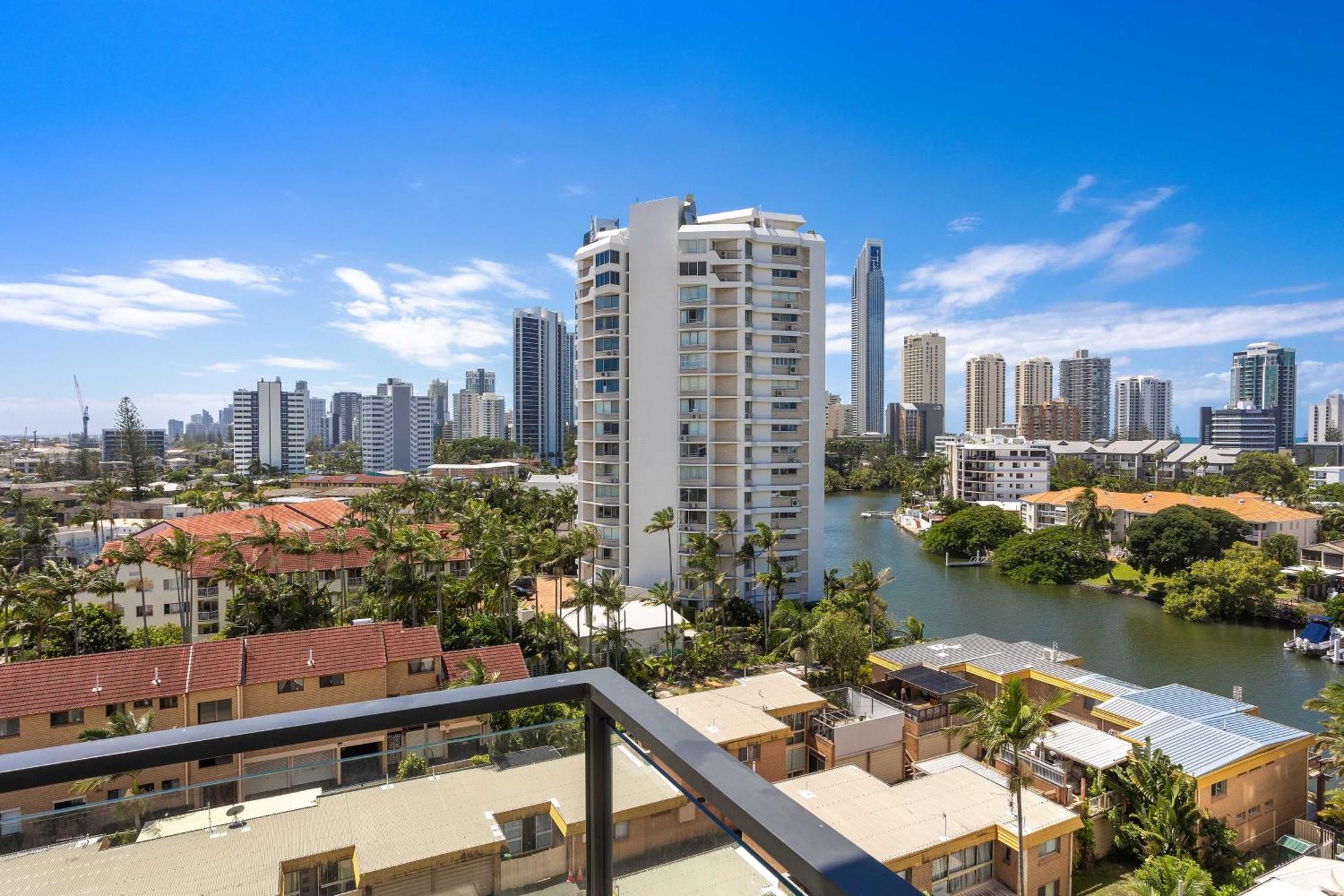 Peninsular Gold Coast Aparthotel Exteriör bild
