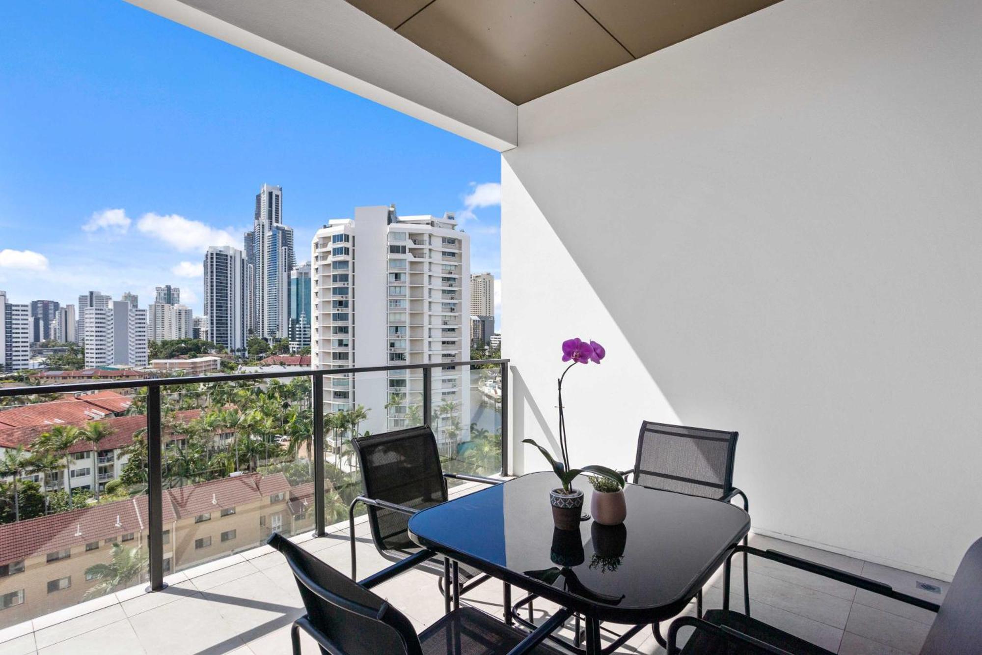 Peninsular Gold Coast Aparthotel Exteriör bild