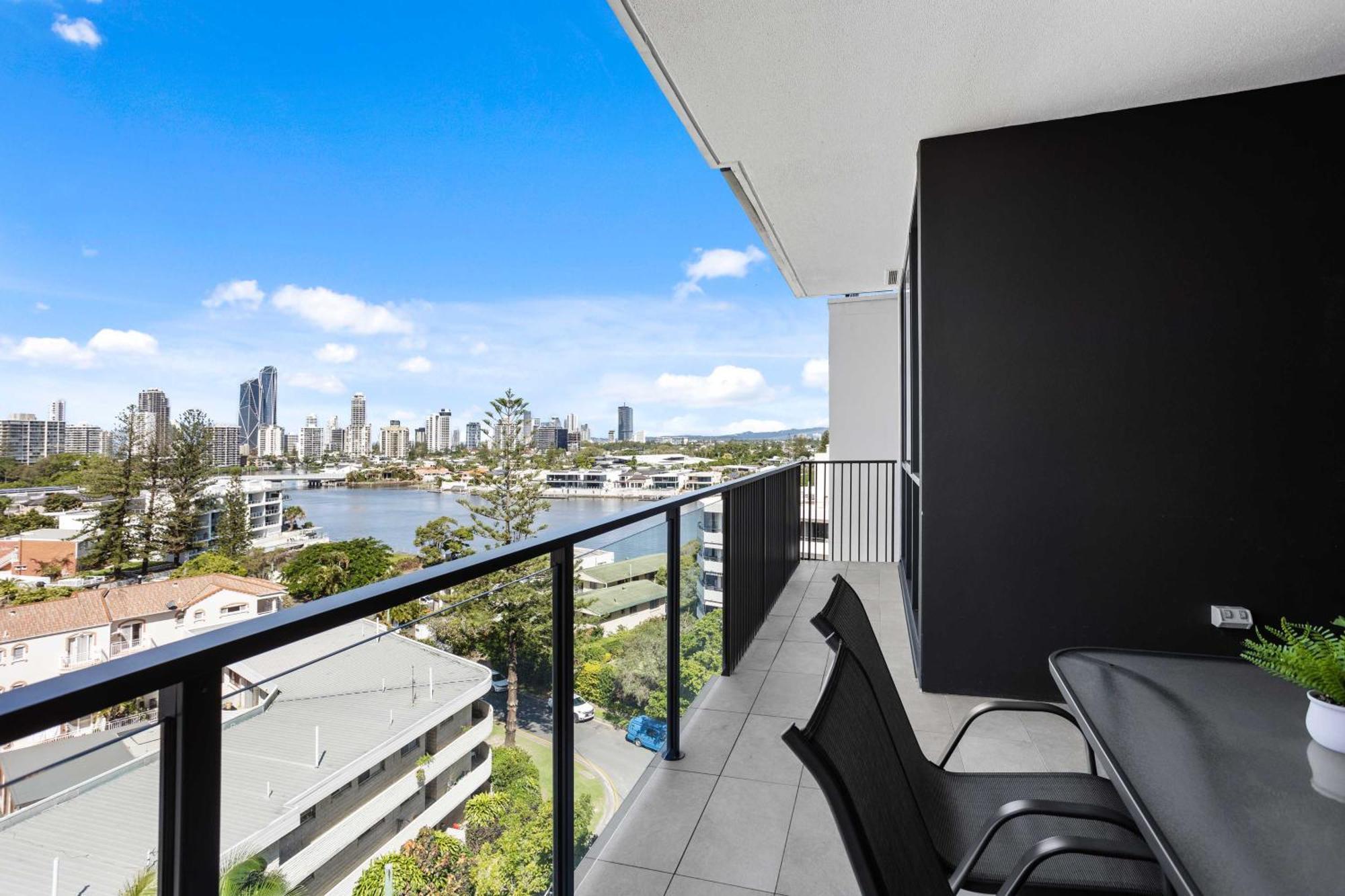 Peninsular Gold Coast Aparthotel Exteriör bild